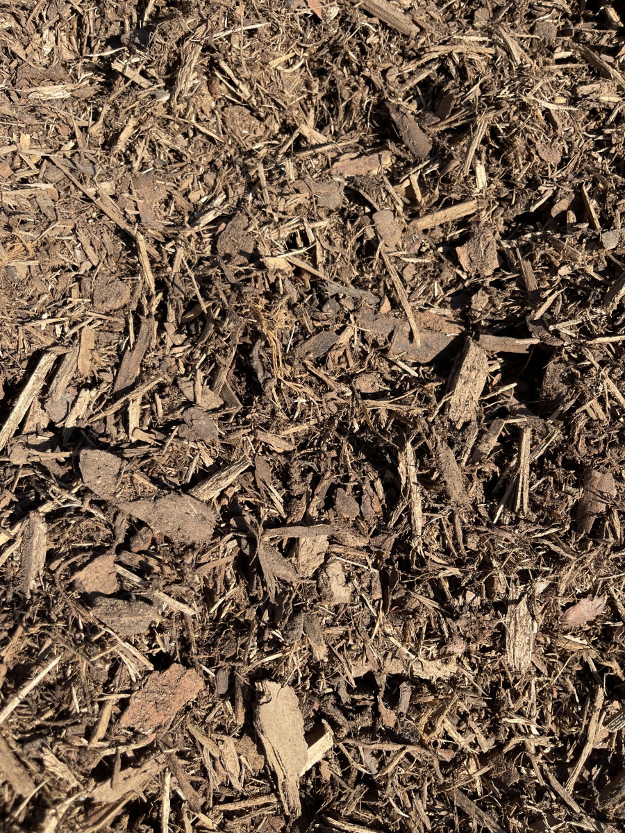 Shredded Pine Bark Mulch